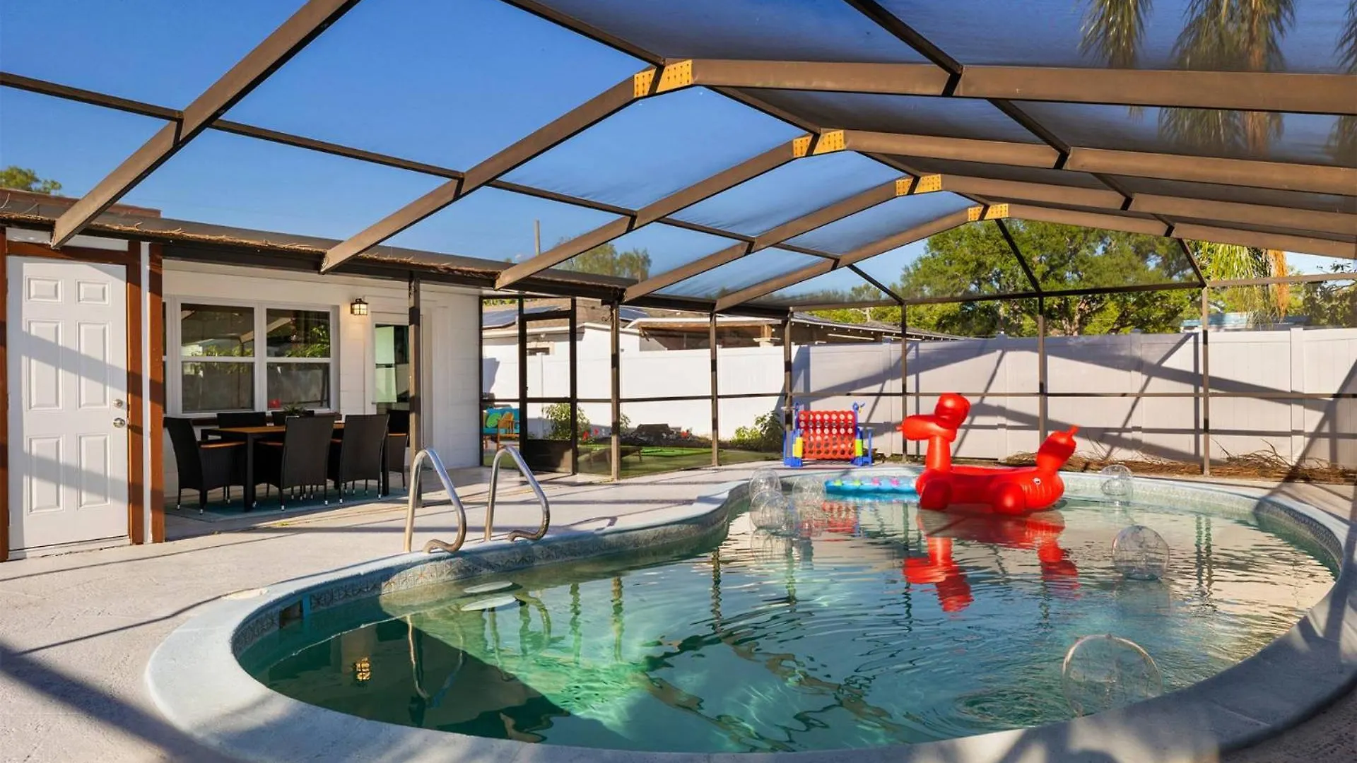 Stadium Splash Retreat Τάμπα